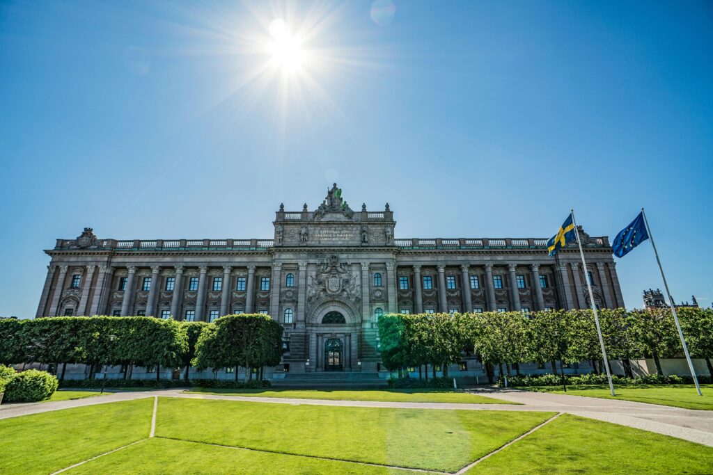 https://guideupstudyabroad.com/wp-content/uploads/2025/05/pexels-pixabay-208755-1024x683-1.jpg